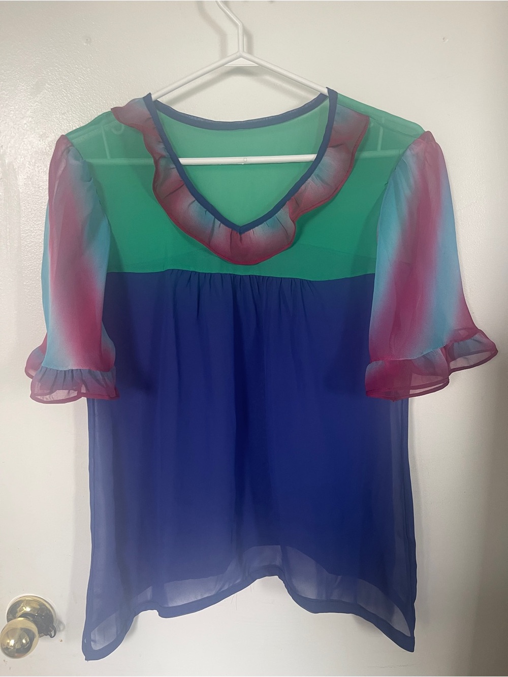 Sheer Ruffle V-Neck Colorblock Blouse - Blue & Green